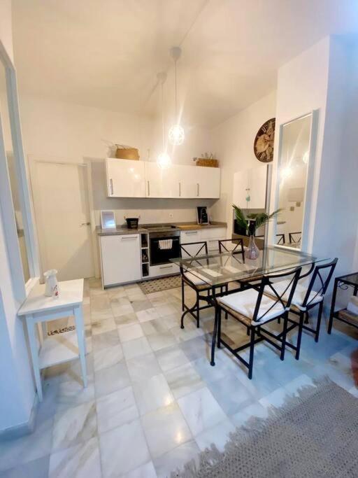 Apartamento En Calle Regla Sanz Севилья Экстерьер фото