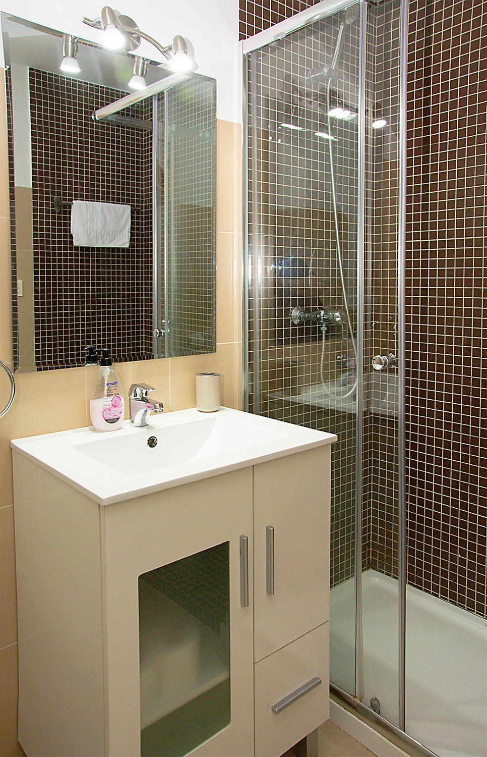 Apartamento En Calle Regla Sanz Севилья Экстерьер фото